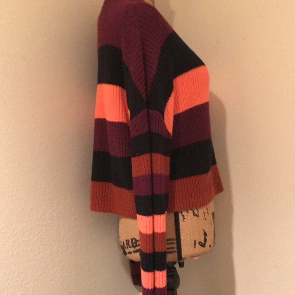 Express Womens Cropped Long Sleeve Multi-Color Striped Sweater-M - Picture 7 of 14
